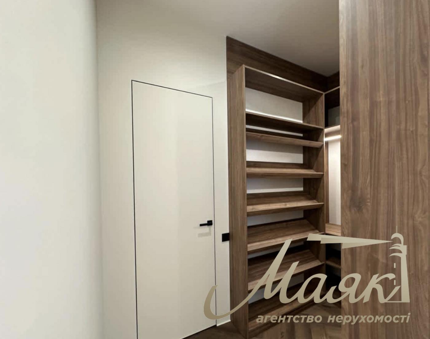 Продажа 2х-этажного дома  200м2 в с. Ходосовка в КГ "Нова Ходосовка" , Киево-Святошинский район