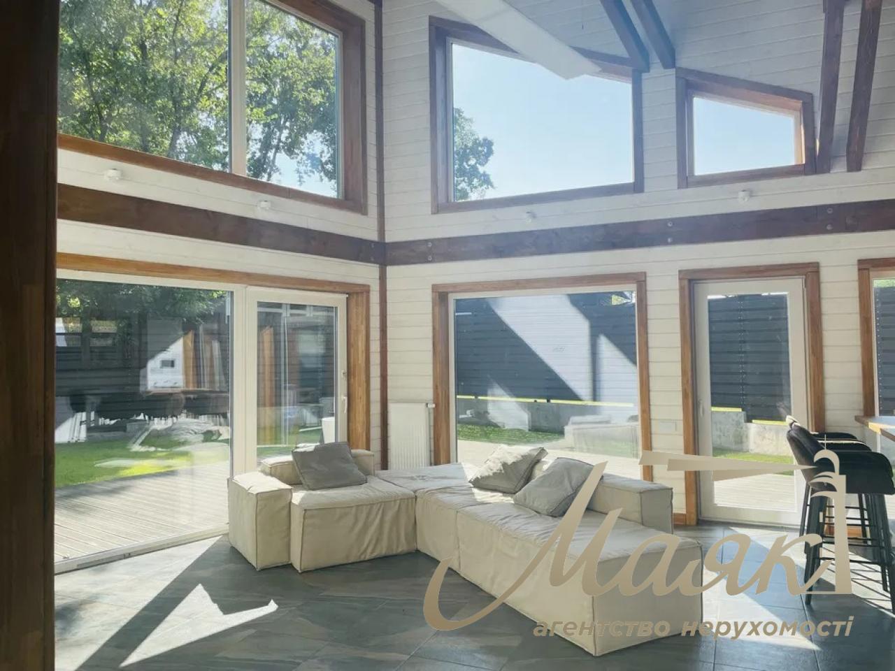 House for rent in Lesniki village near the prestigious Equides Club and Golf Club