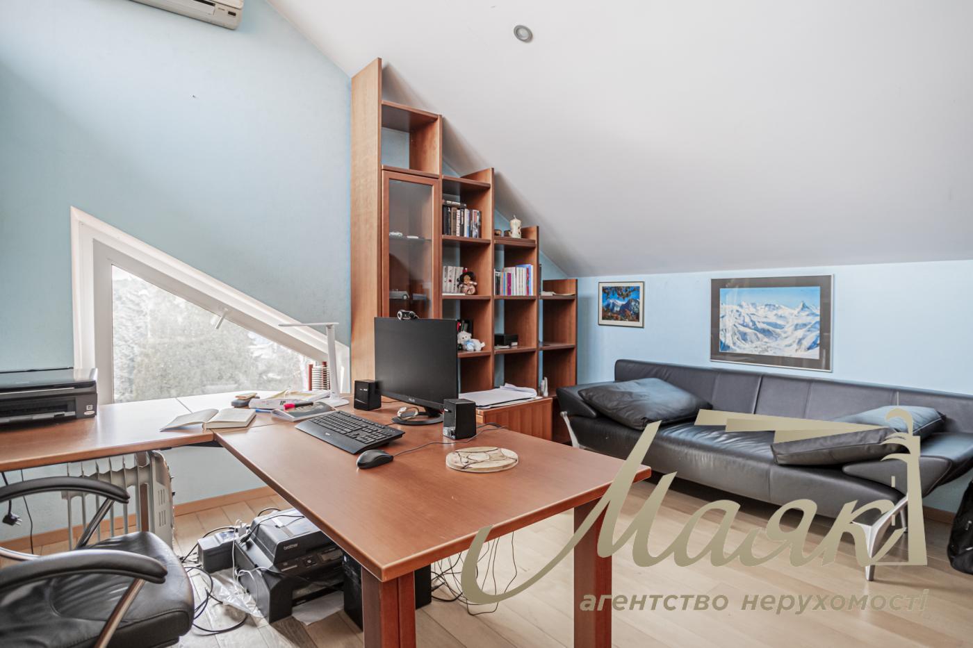 Sale of a house in the residential complex "Golden Gate", Kozin village.