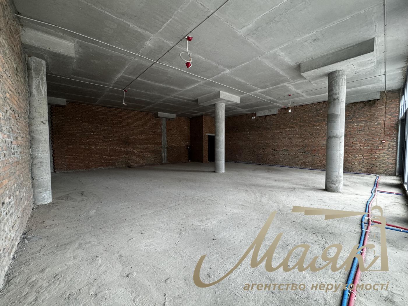 Sale of commercial premises (136m2) residential complex Novopecherskie Lipki, Dragomirova st., 19A