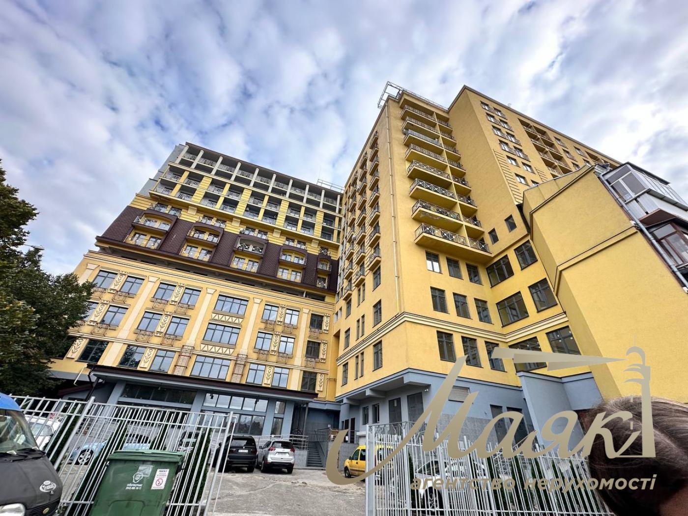 Продажа видовой квартиры 127м2 в ЖК Подол Престиж,  ул. Нижний Вал, Подол.
