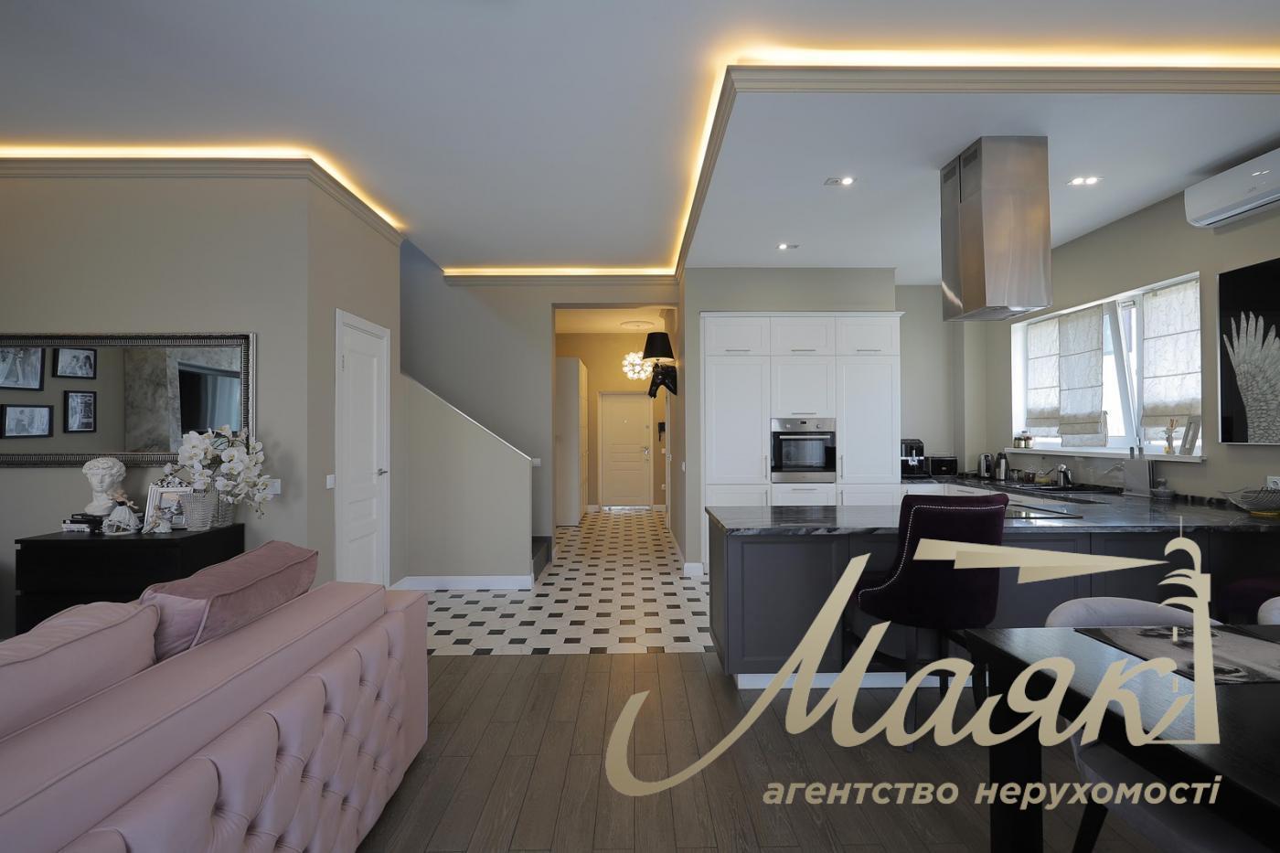 Продаж будинку в с. Гатне, Київська область, одеський напрямок