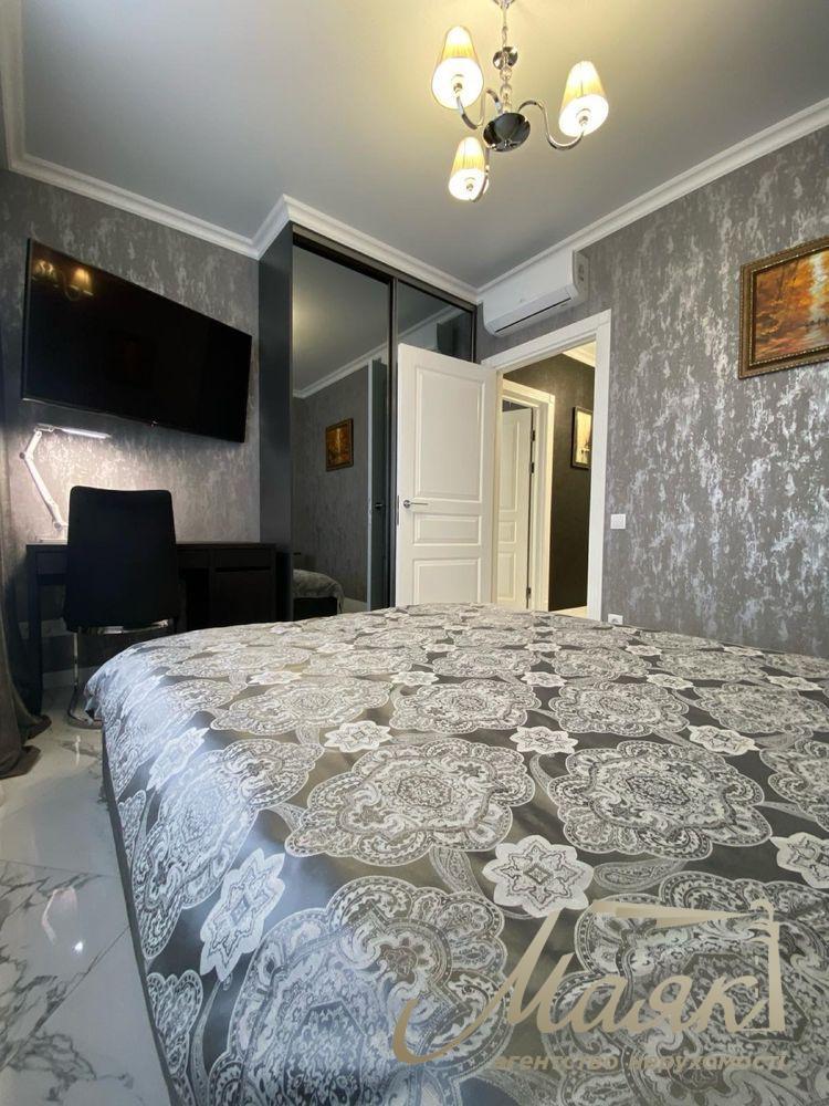 Продаж 2-к квартири 66м2, ЖК "Seven", Дніпровська Набережна 20 А.