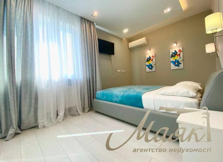 Оренда 2к квартири по вул. Малевича 89, м.Палац України