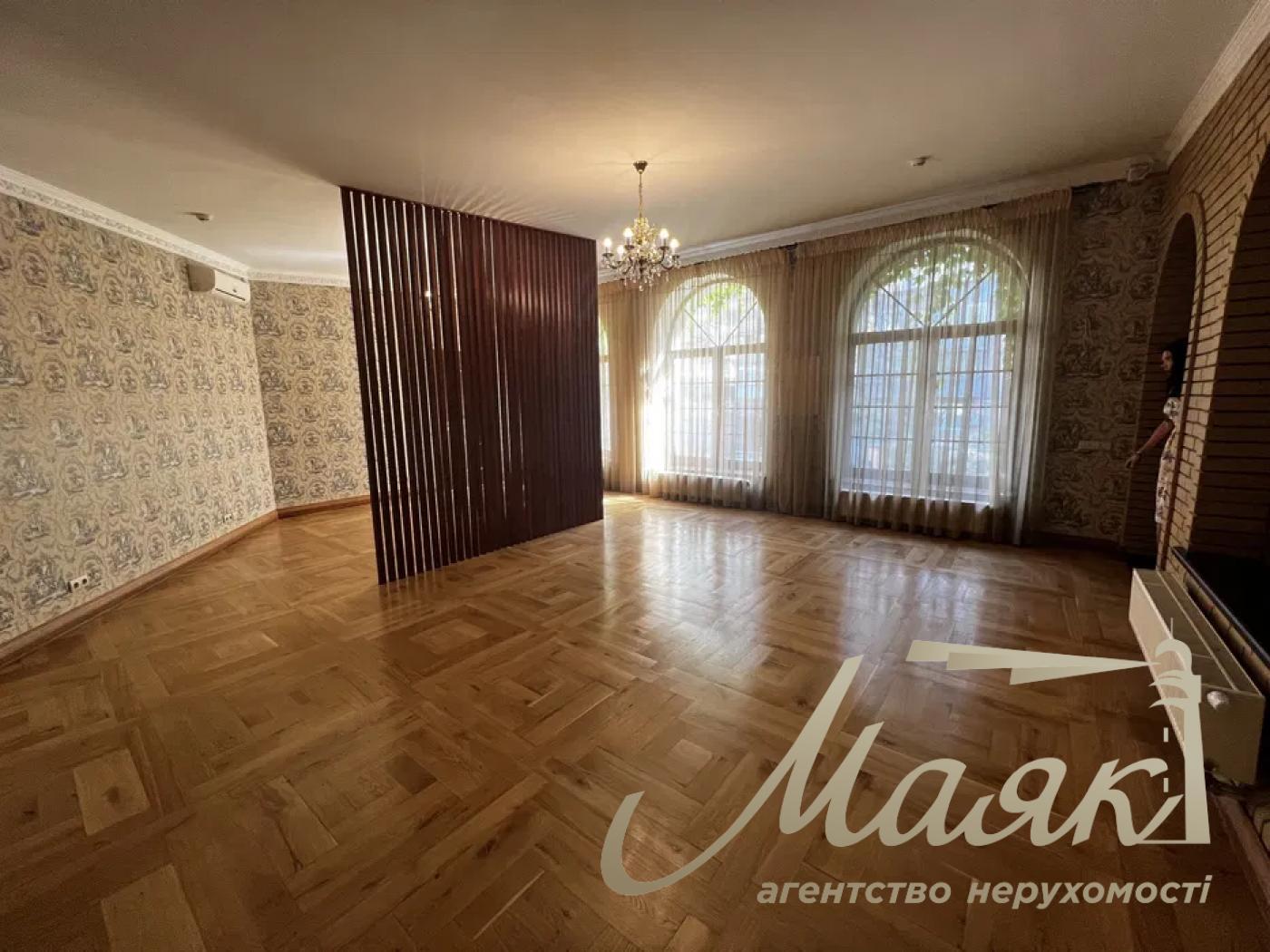 Оренда офісу 62 м.кв. Жилянська, Голосіївський р-н, Центр