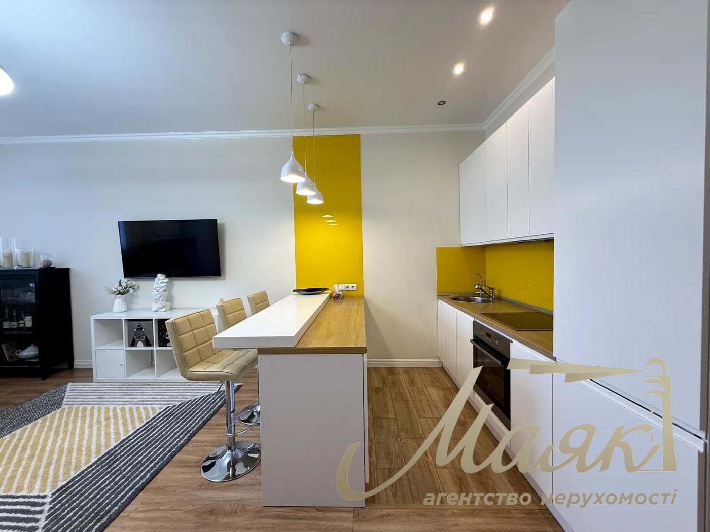 3-bedroom apartment for rent, 72 m², 2-A Verkholyad Street, "Novopechersky Dvor" residential complex