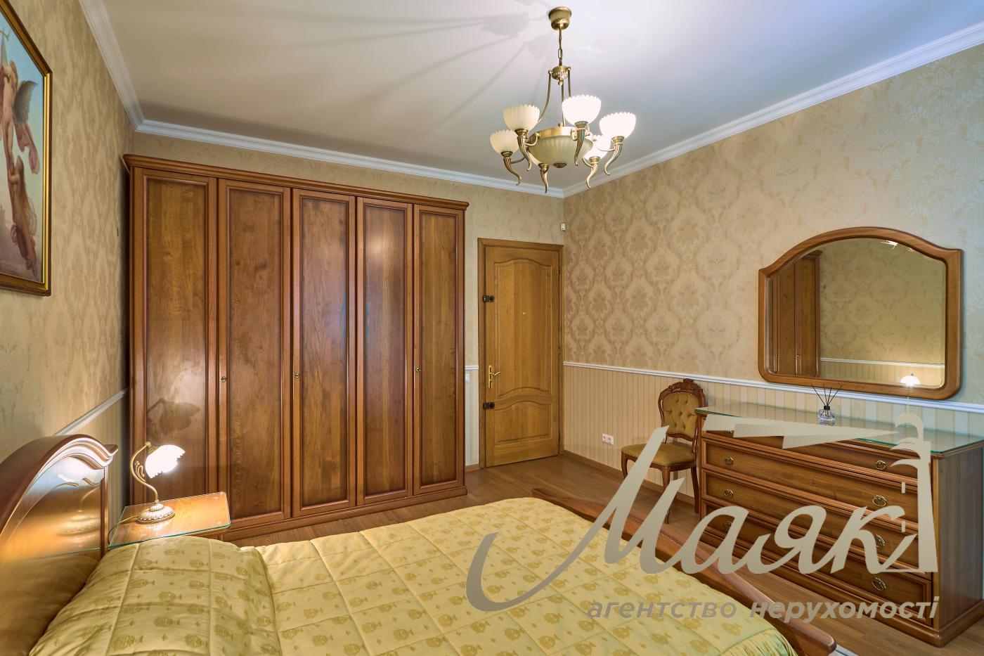 Rent 3-room apartment 142m2 on the street. Kudryavskoy, 13-19, Shevchenkovsky district, Kyiv