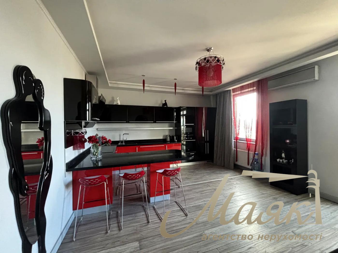 Оренда 2к квартири, вул. Гетьмана Павла Скоропадського, Голосієво