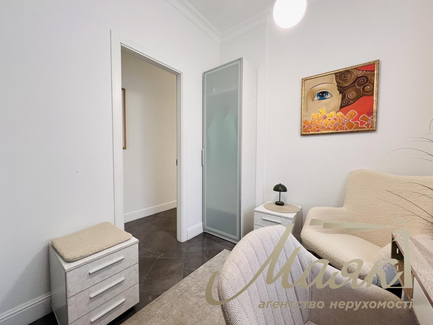 Продажа квартиры 80 м² ЖК «Бульвар Фонтанов» ул. Патриса Лумумбы, 6/1, Печерский район, Центр Киева.