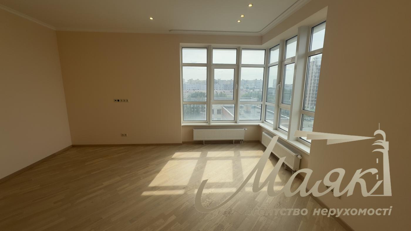 Rent office space 200m2 in the center, Klovskyi Spusk 7