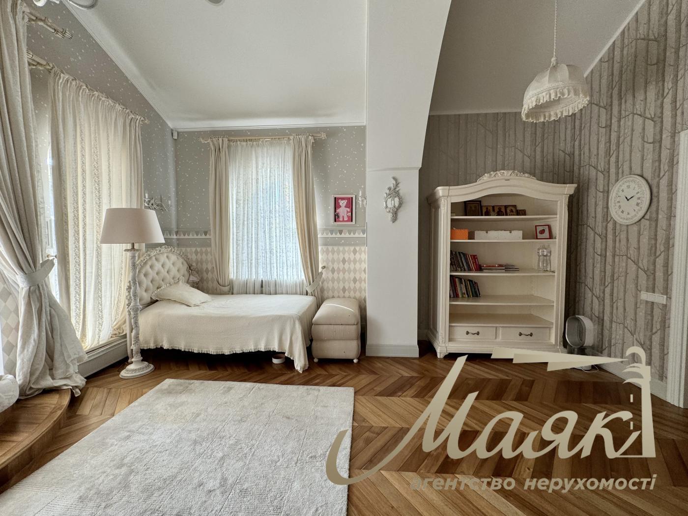 Sale of a house with access to the Dnieper, Damba, Koncha-Zaspa, Kozin