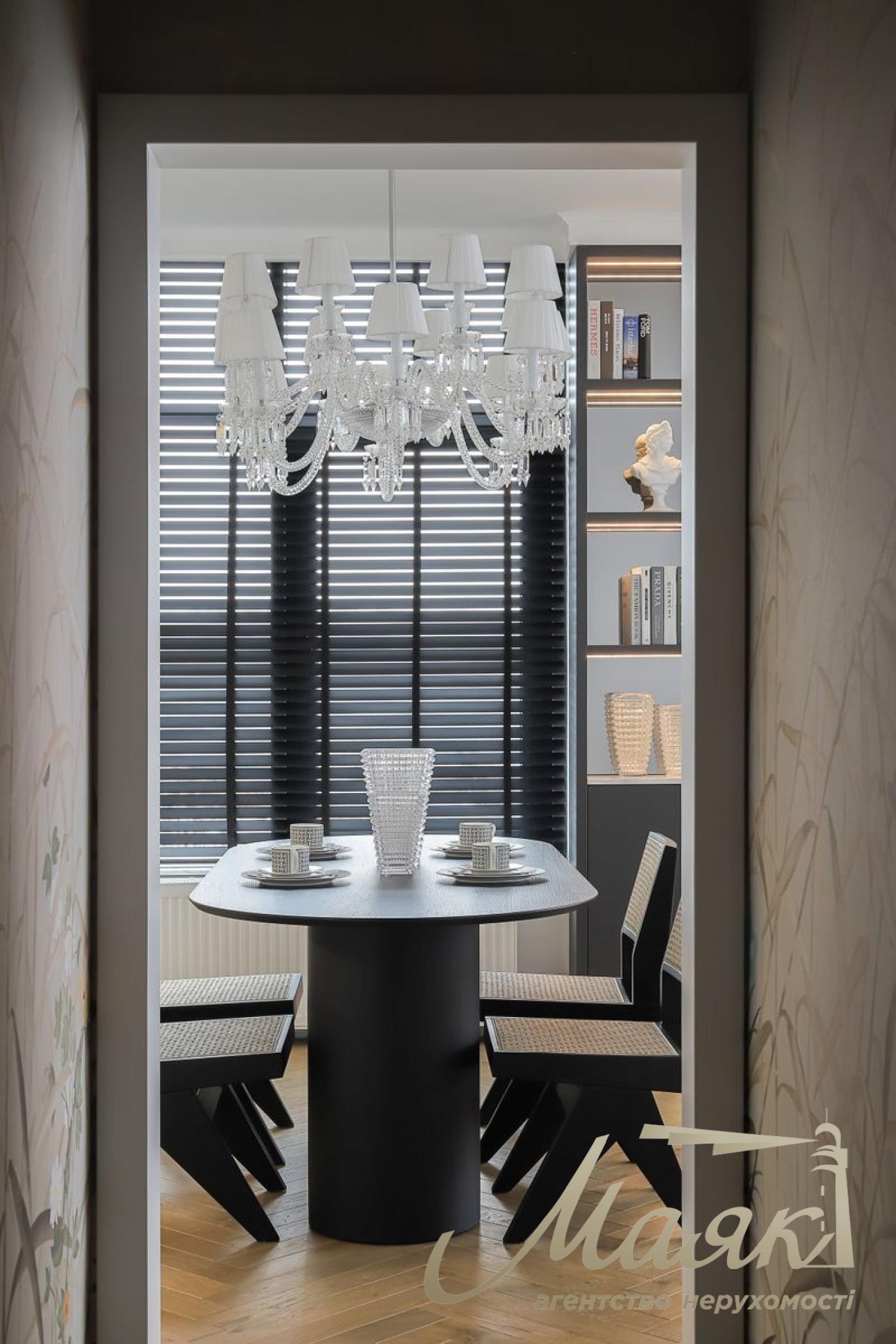 Продаж 3к квартири в ЖК Новопечерські Липки