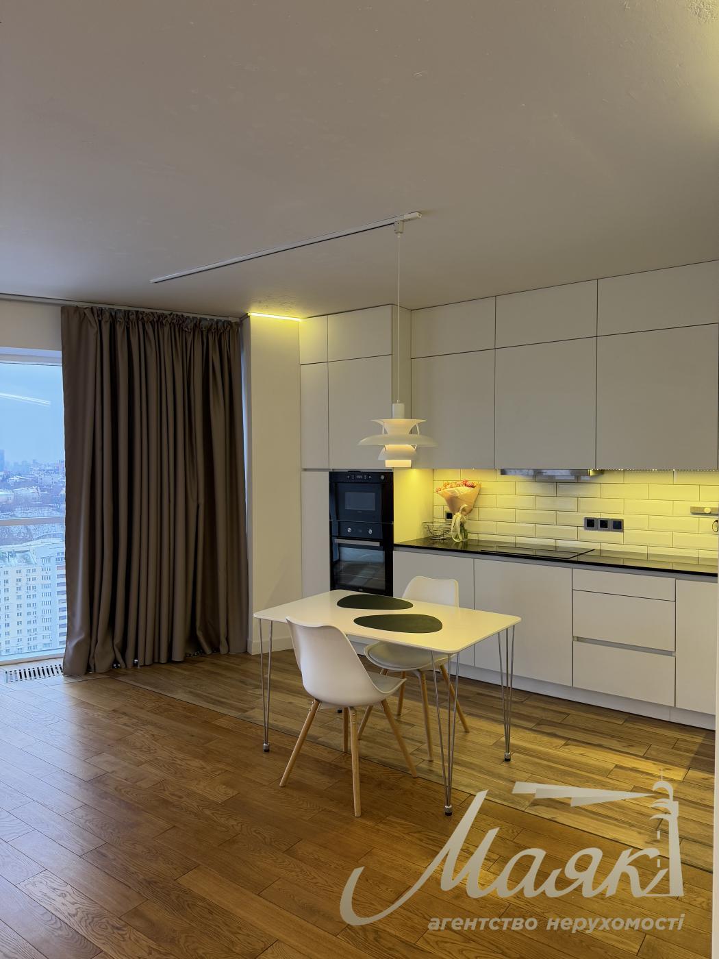 Rent 3-room apartment in residential complex Quartet, Lipkovskogo 16G