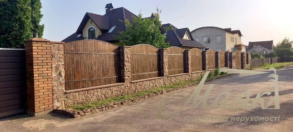 Продажа дома 255м2 + гостевой дом 55м2 в КГ Романков | Обуховское направление | Киевская область