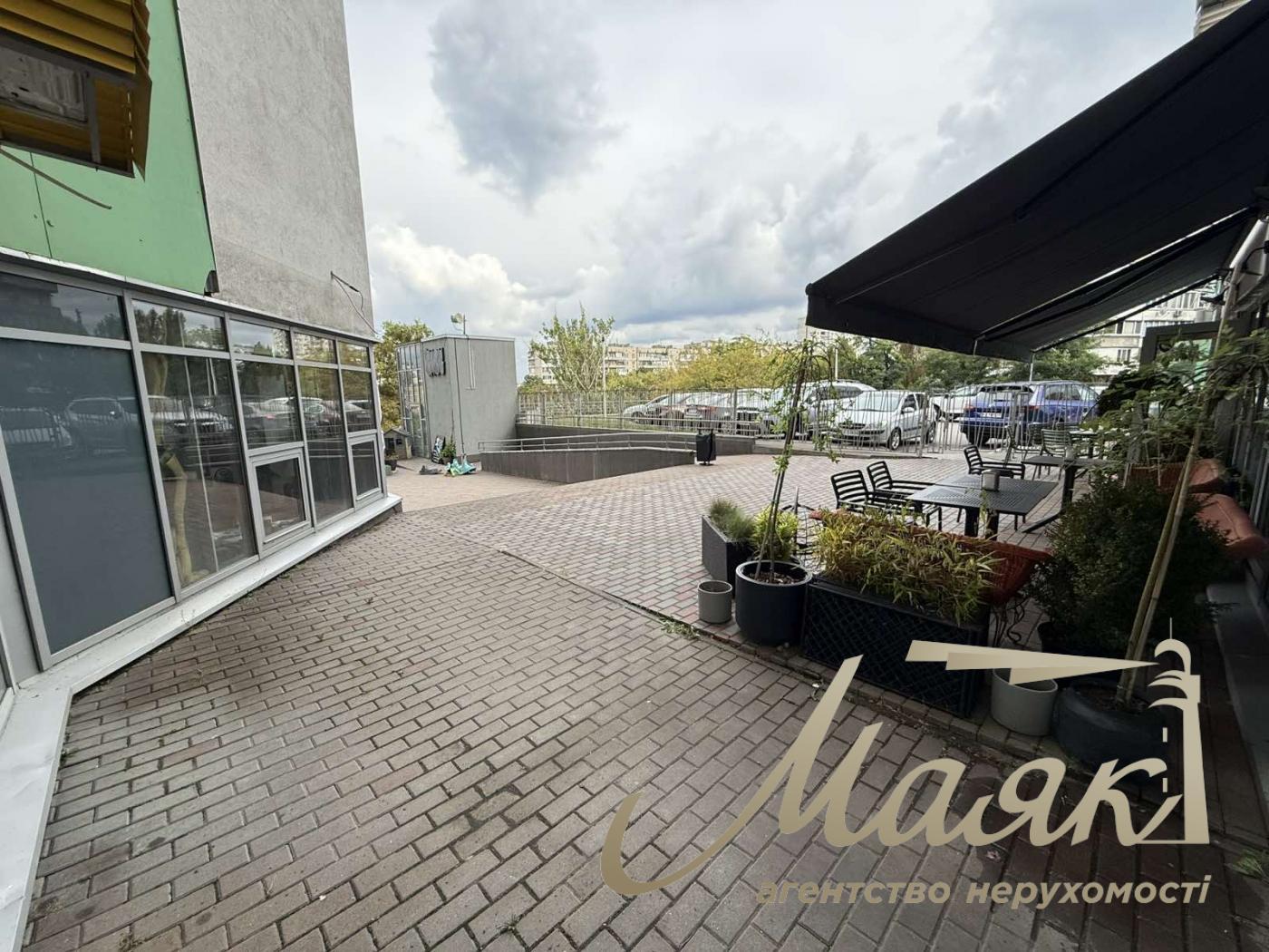 Room for rent 103m2 Residential Complex "Parkove Misto", Podolskyi