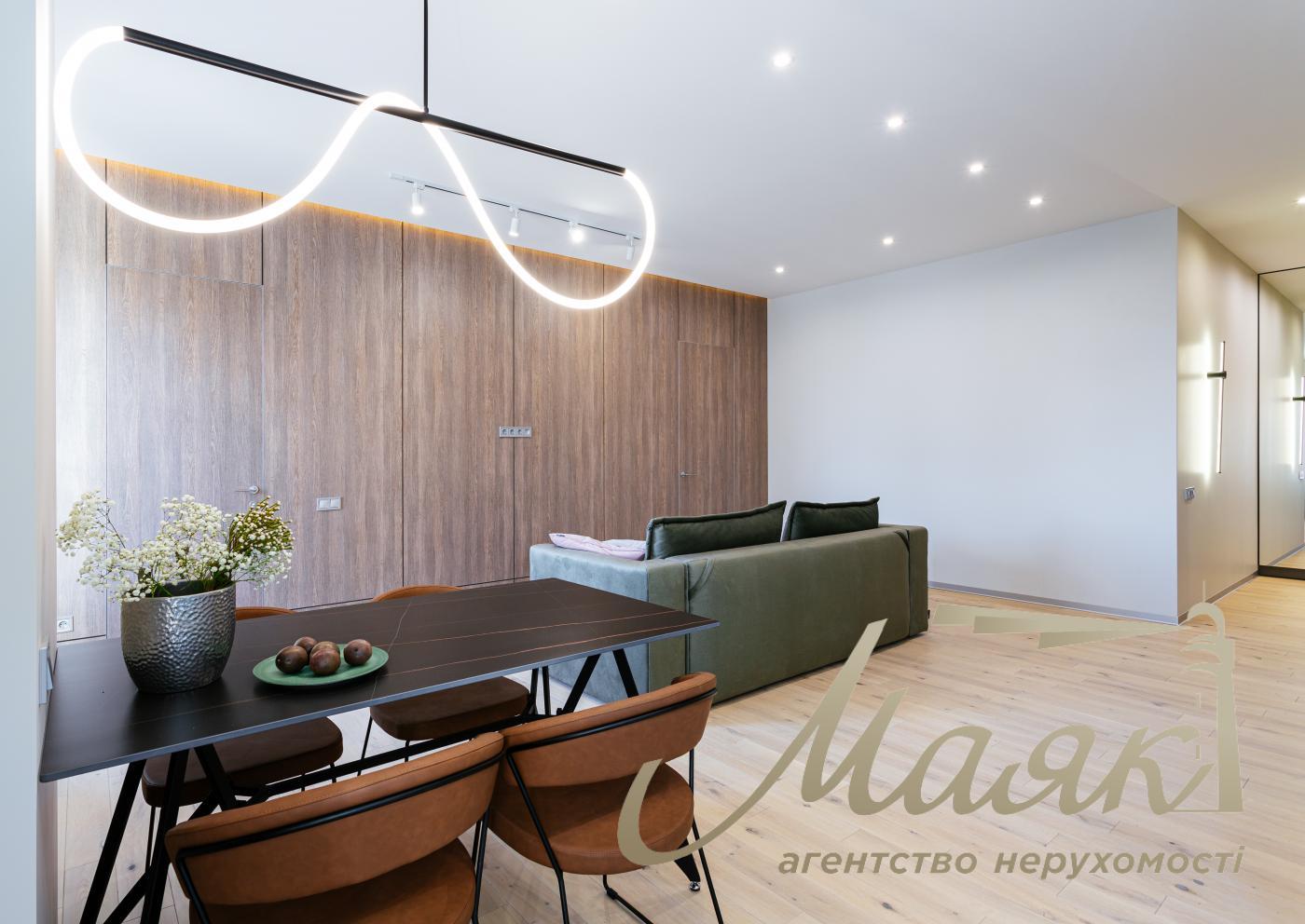 Продаж 3х-кімнатної квартири 86 м2 в ЖК "ЖК RESIDENT Concept House" Володимирська 86а, Київ