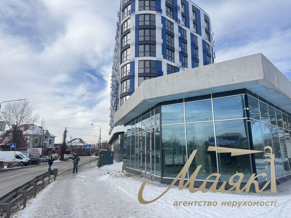 Оренда фасадного приміщення 280 м², ЖК "Рів'єра", м. Славутич