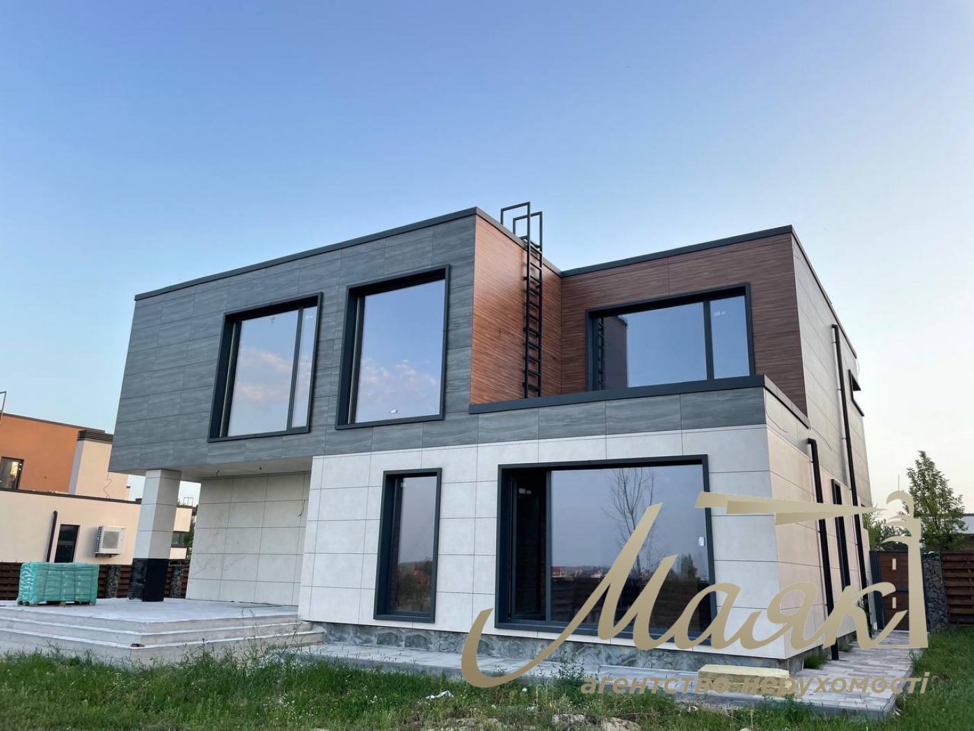 Продажа коттеджа 263 м2 в КГ Crystal Forest, Ходосовка