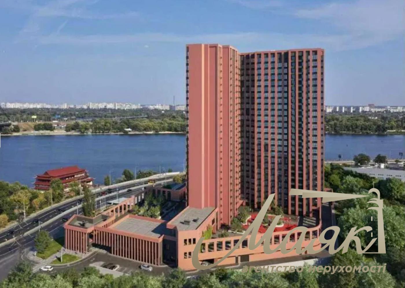 Office for rent 700 m2, Naberezhno-Rybalskaya st. 27.