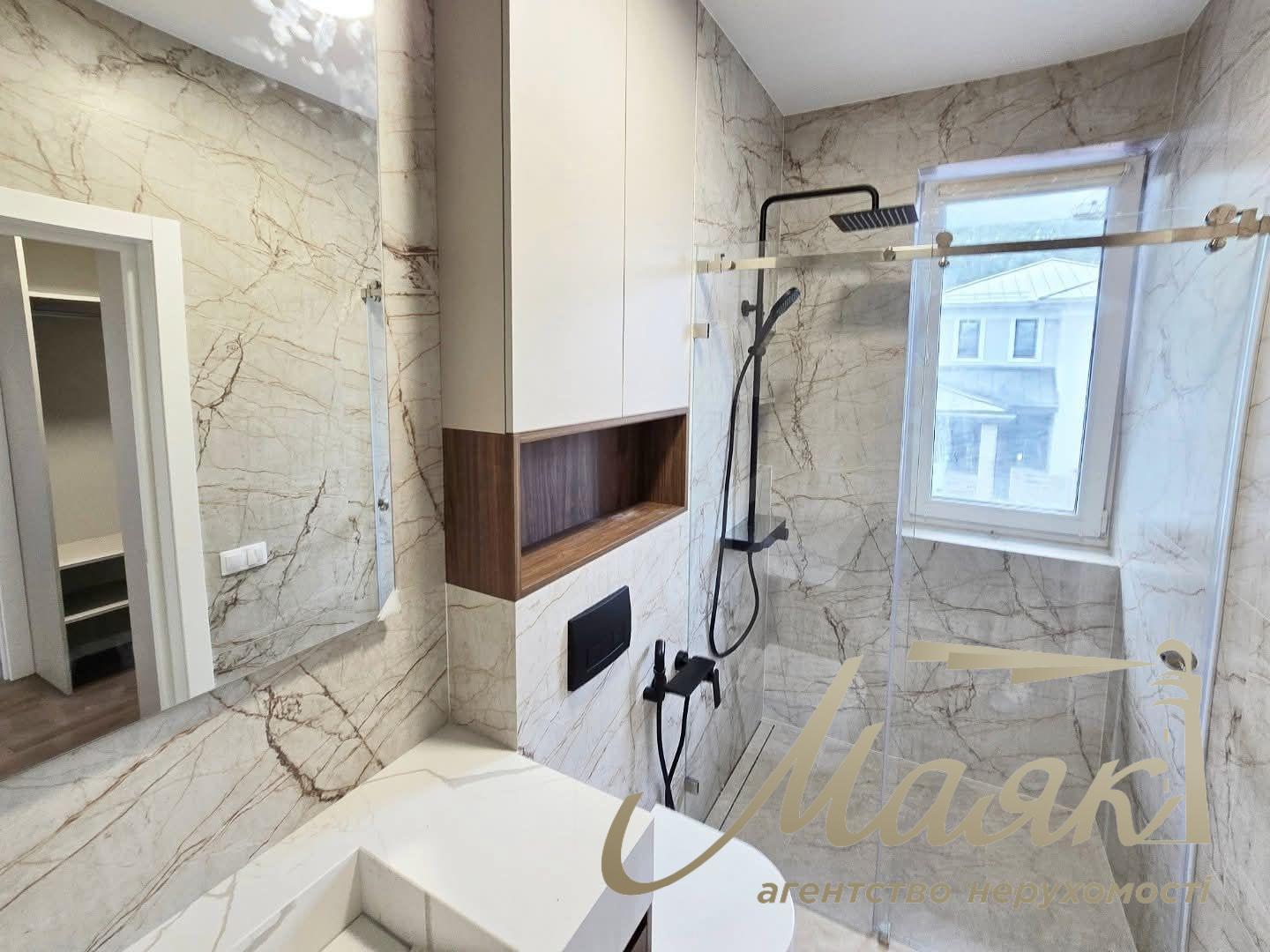 Продаж будинку в Ходосівці 196 кв.м у КТ Мануфактура