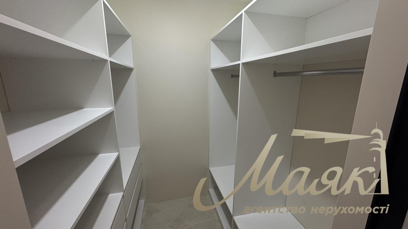 Rent 2-bedroom apartment 70 m2 in LCD Alexandria, Solomenka