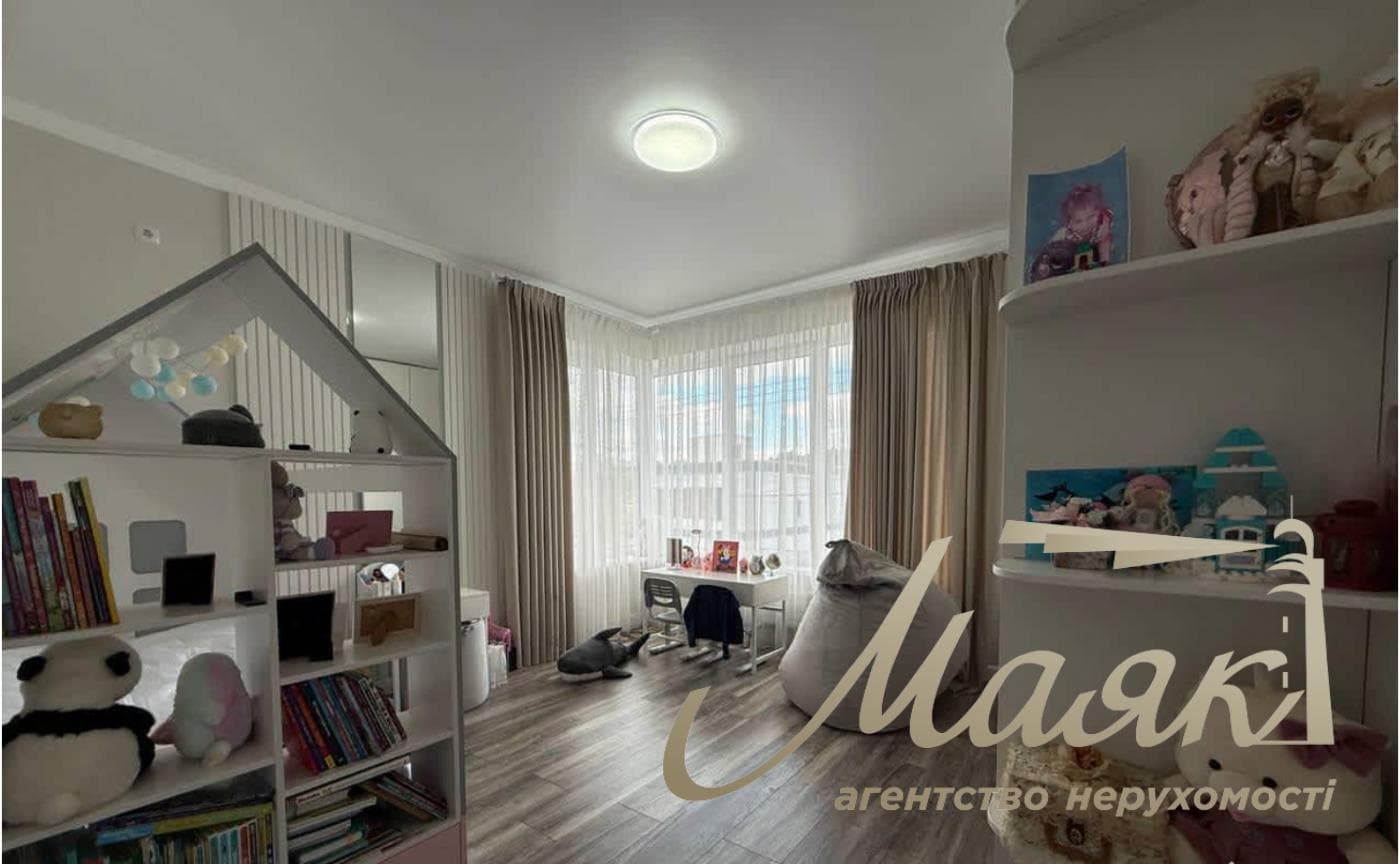 Продаж 2-х поверхового будинку 220м2, КМ Нова Ходосівка