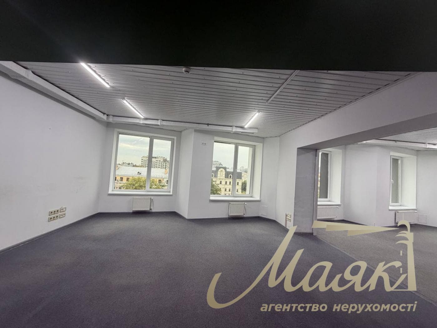 Оренда офісу площею 750 м² у бізнес-центрі «Доміно», вул. Нижній Вал, 51, Поділ.