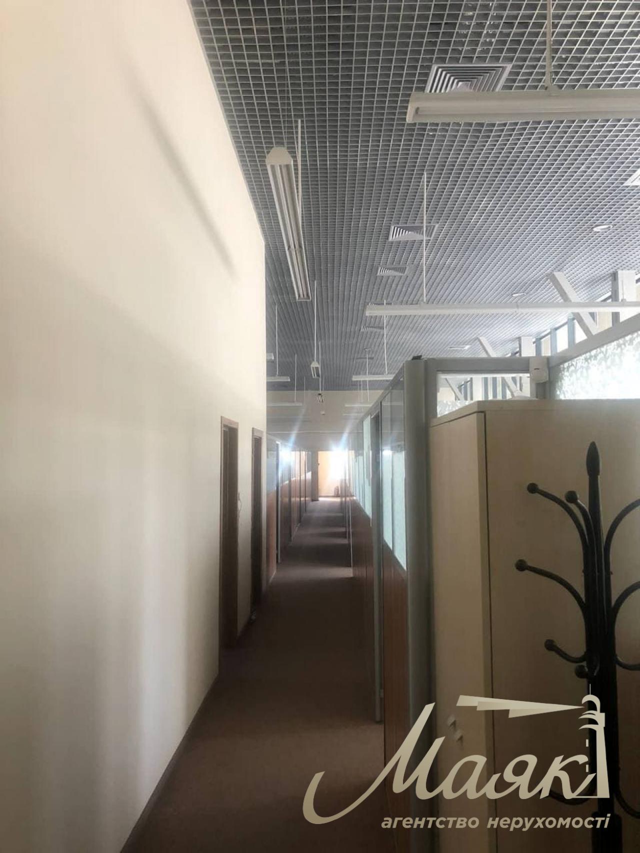 Office space for rent 550m2 on Stolichka street