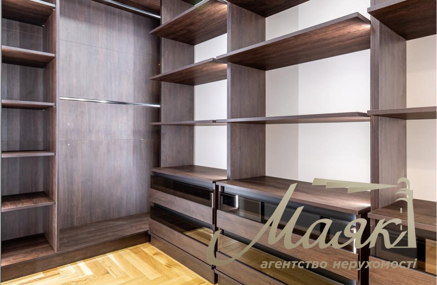 Продаж квартири 60 м² з ремонтом у ЖК 52 Перлина, Pechersk Plaza