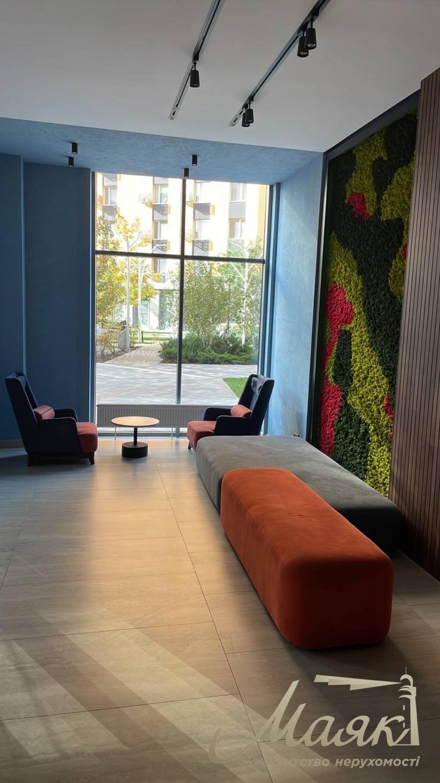 Sale of 3-room apartment in residential complex Svitlo Park, Naddnipryanskoe shosse, Vydubychi