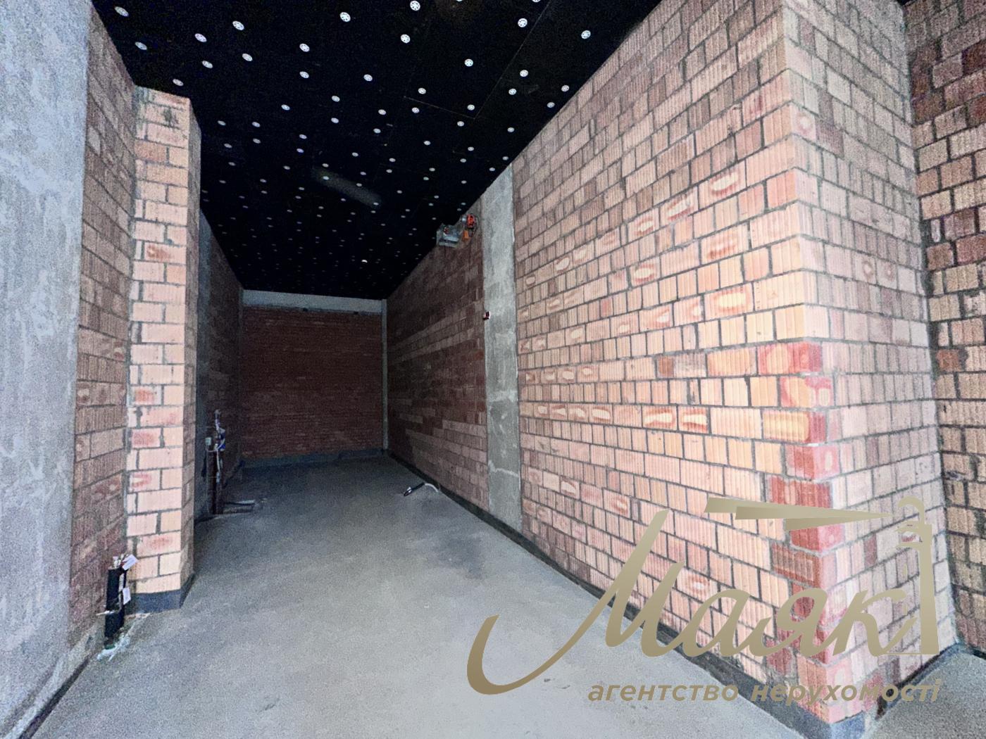 Аренда фасадного помещения 48м2, ЖК Unit Home