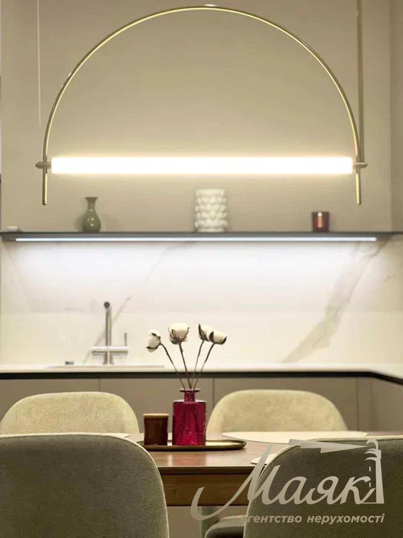 Оренда 2к квартири 62 м², ЖК Triiinity, Печерськ