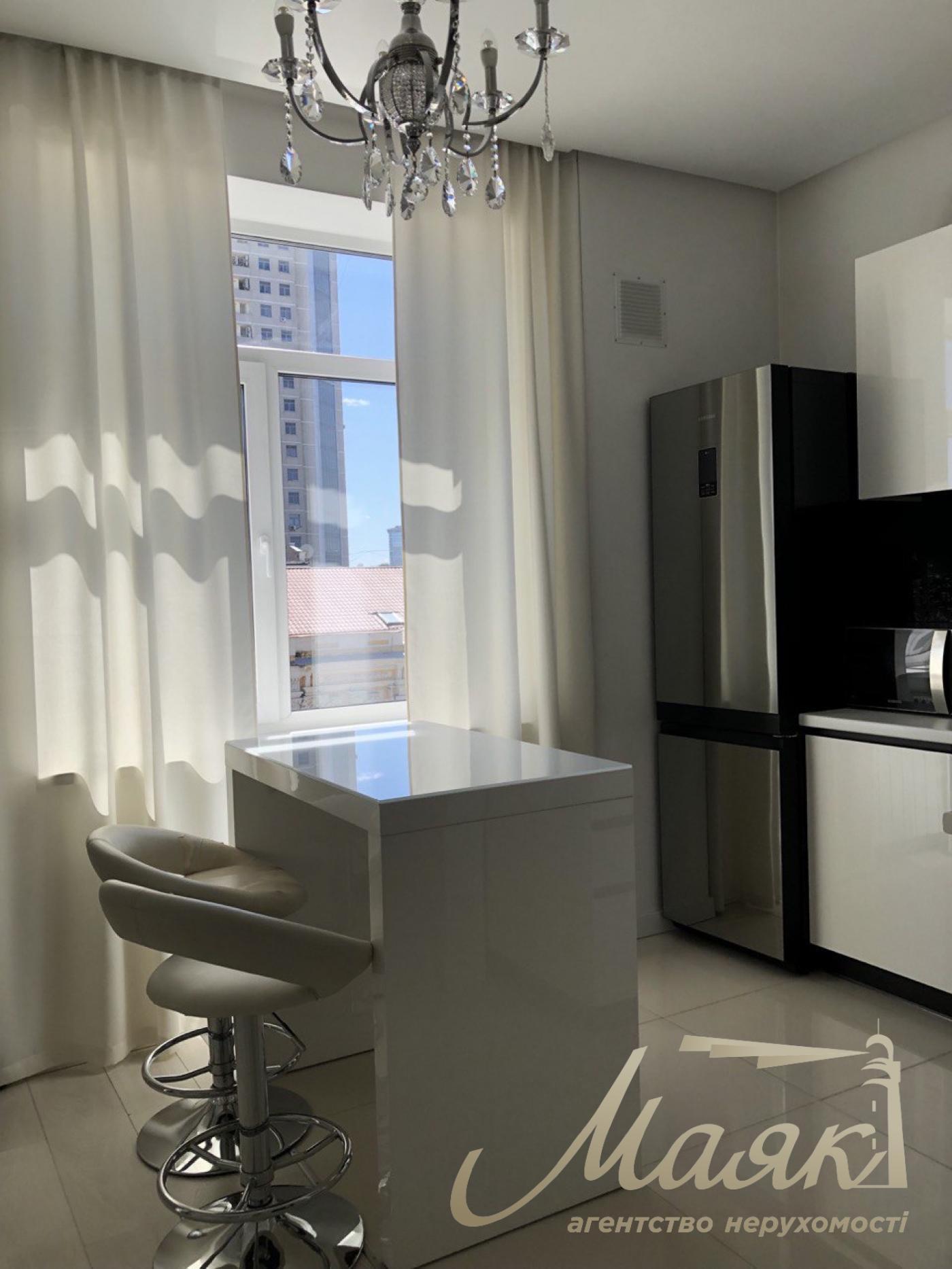 Studio apartment for sale on Olimpiyskaya, Bolshaya Vasilkovskaya str.