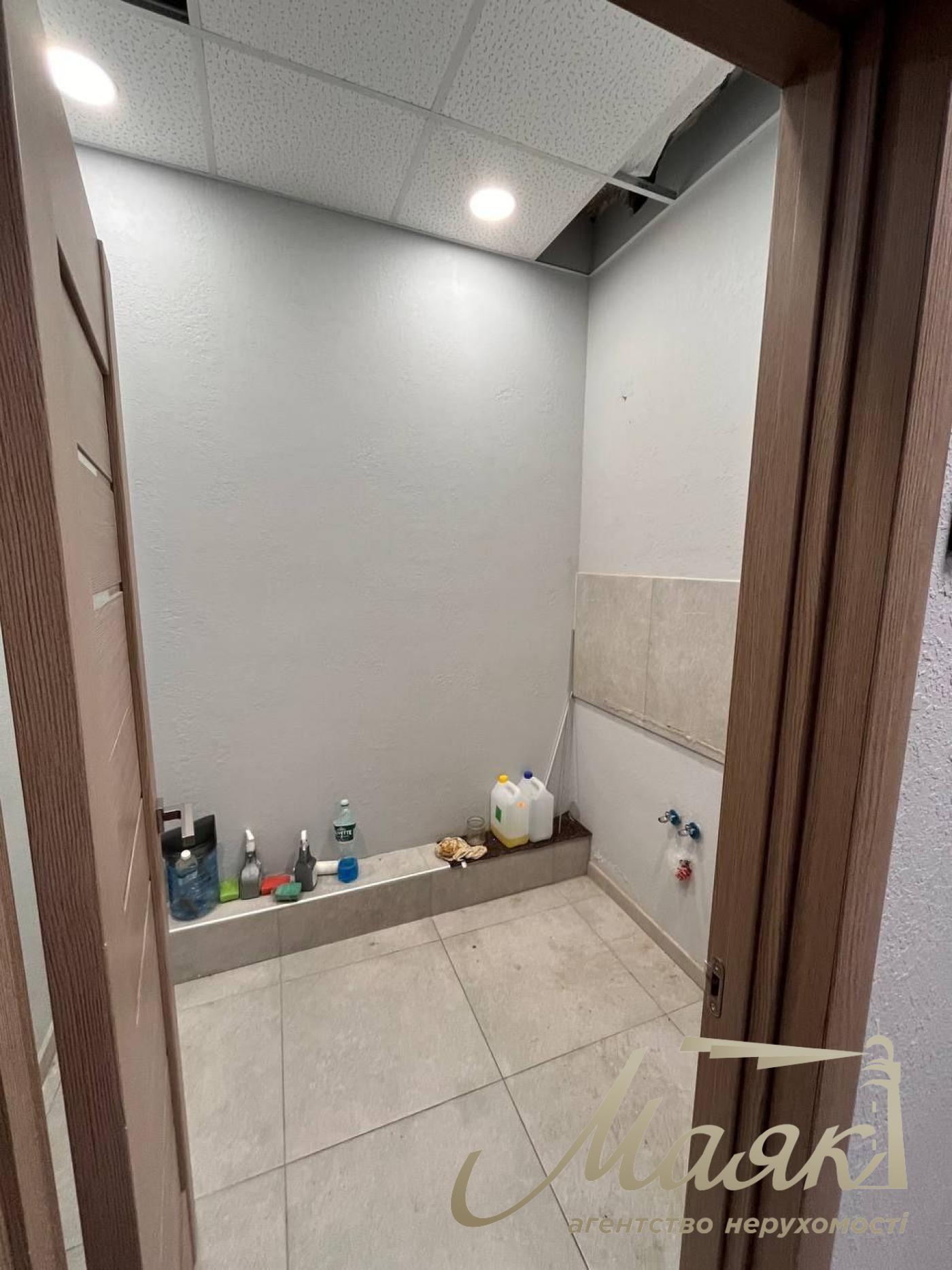 Продаж квартири стерассою 84м2 в ЖК "Італійський квартал" Оболонський район