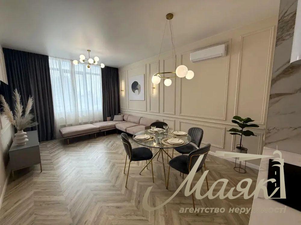 Продаж квартири 70 кв.м. ЖК Дельмар вул. Михайла Драгомирова 14А