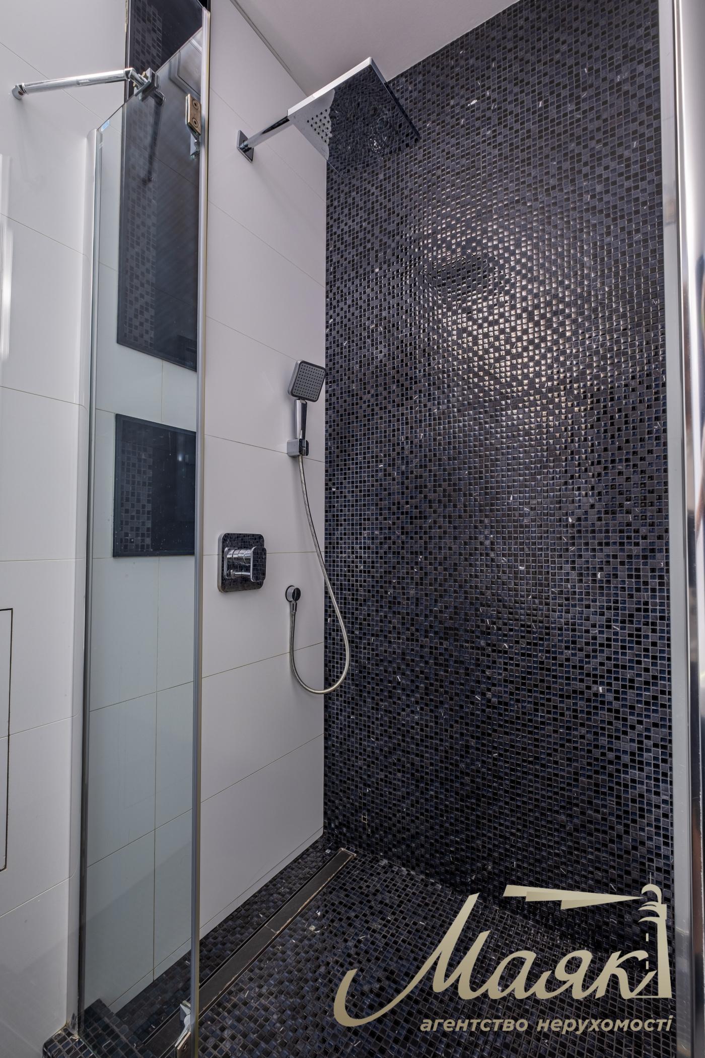 Продажа квартиры 152 м2 ЖК Riviera Riverside, Раисы Окипной 18