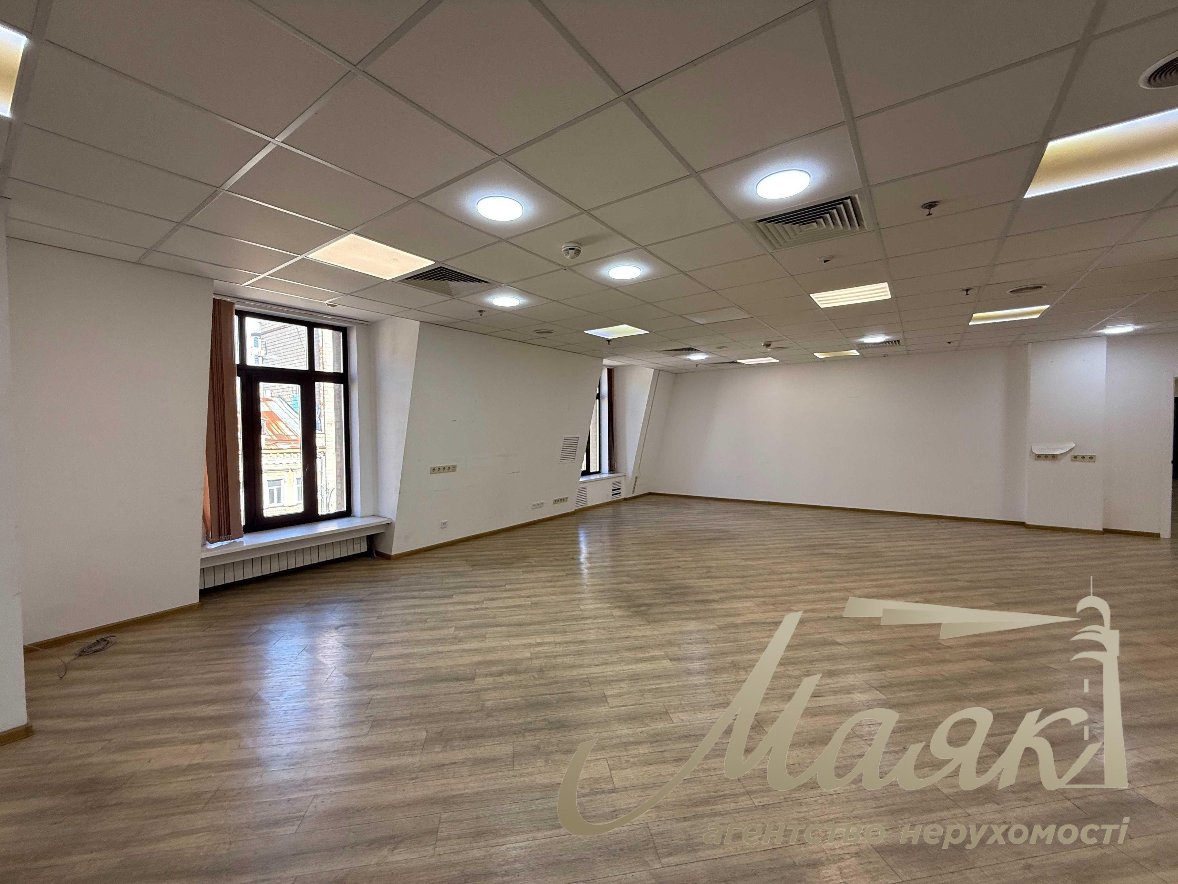 Оренда офісу 644 м², вул. Велика Васильківська Київ