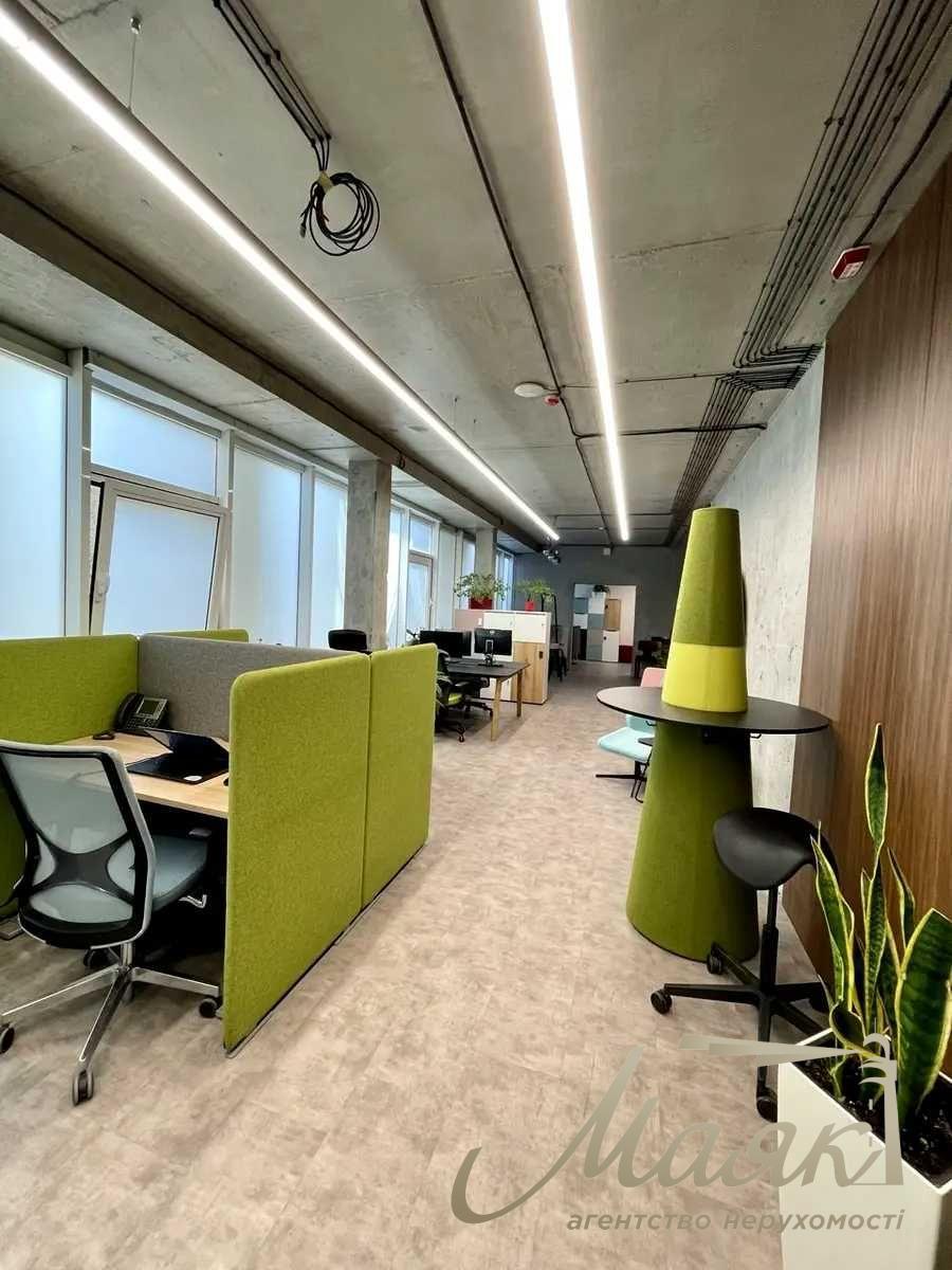 Оренда офісу в ЖК Династія, вул.Липківського, Солом'янський район.