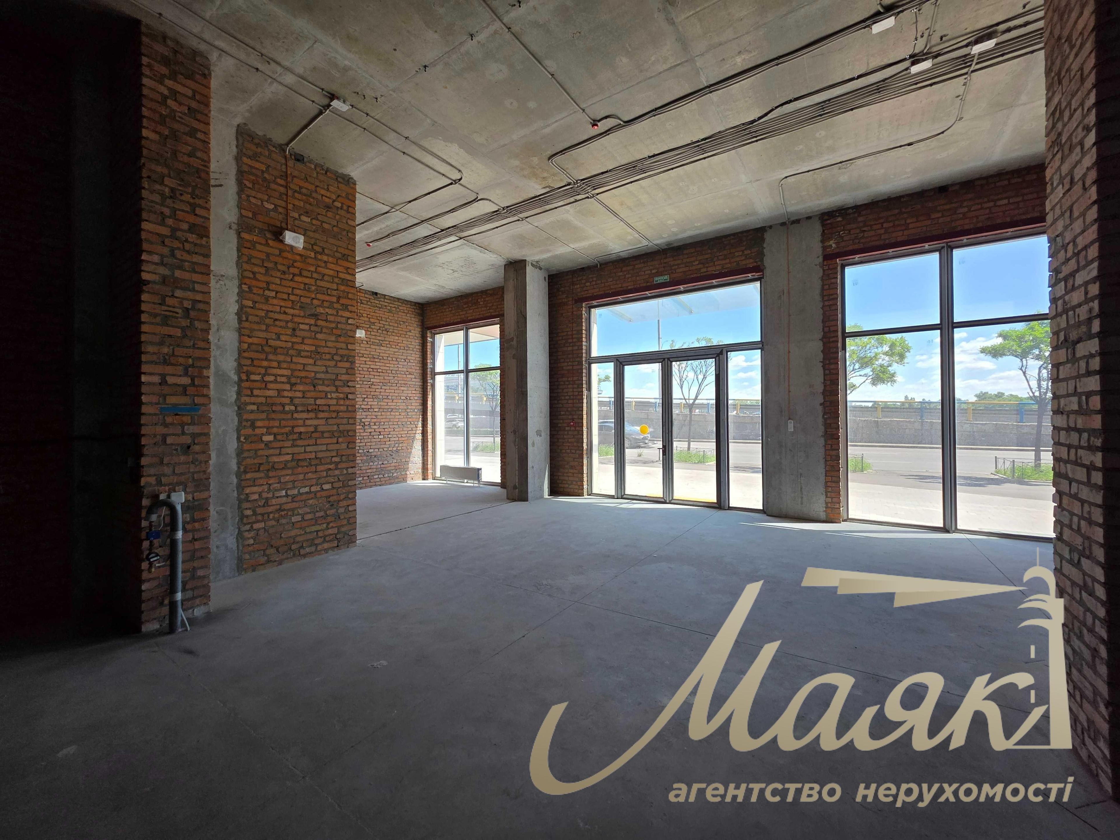 Оренда фасаду 125м2, ЖК Іллінський Хаус, перша лінія