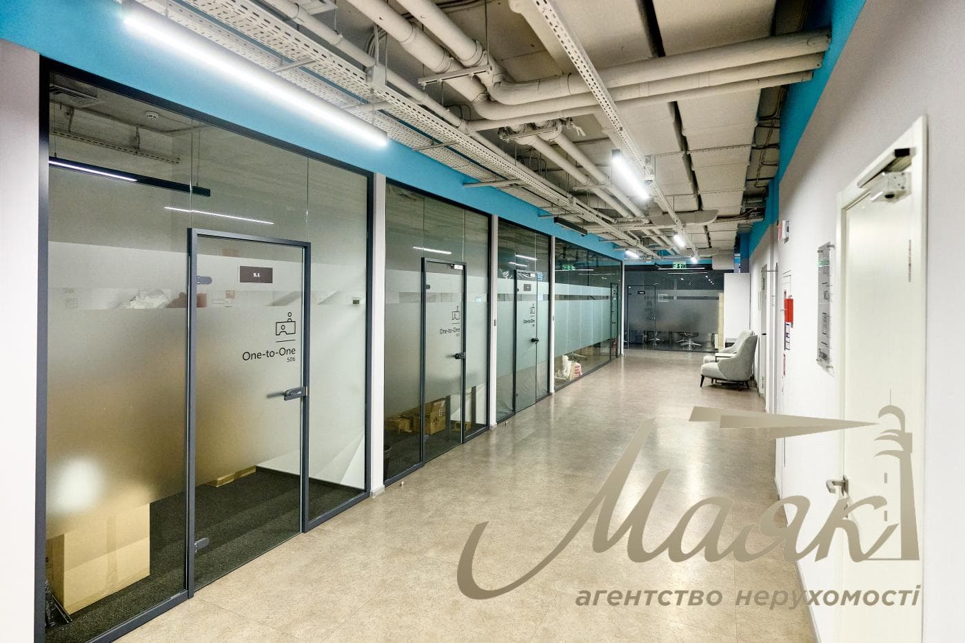 Rent an autonomous office in BP "Europassage", 225m², stm. Olimpiyskaya, Center, Kyiv
