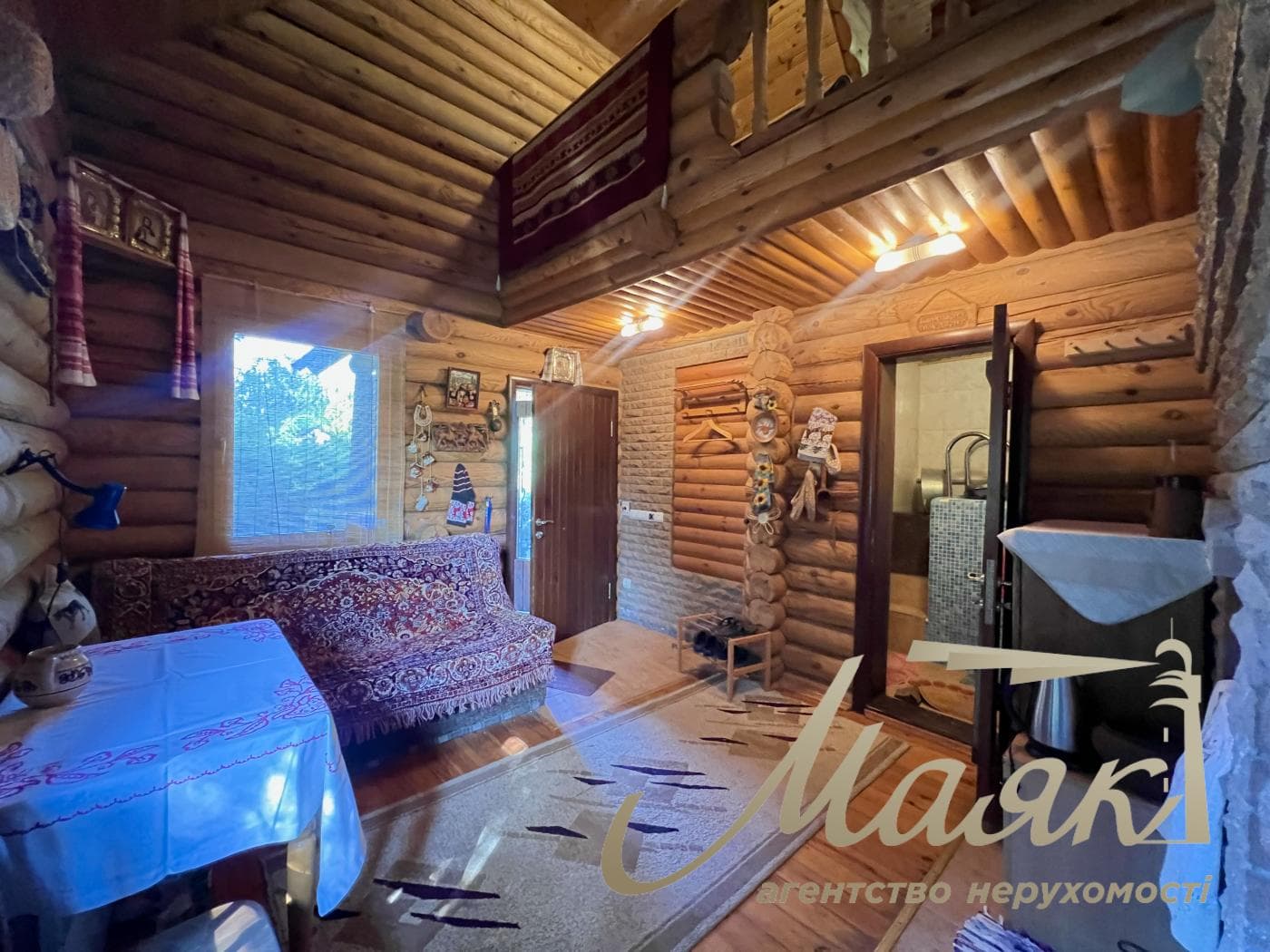 Продаж 3-х поверхового будинку 380м2, Крушинка