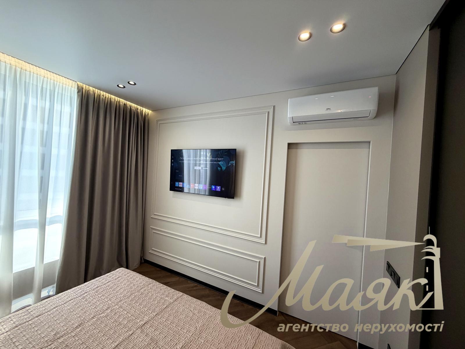 Продажа 2-х комнатной квартиры в ЖК Грэйт ул. Днепровская набережная ул., 15-Ж