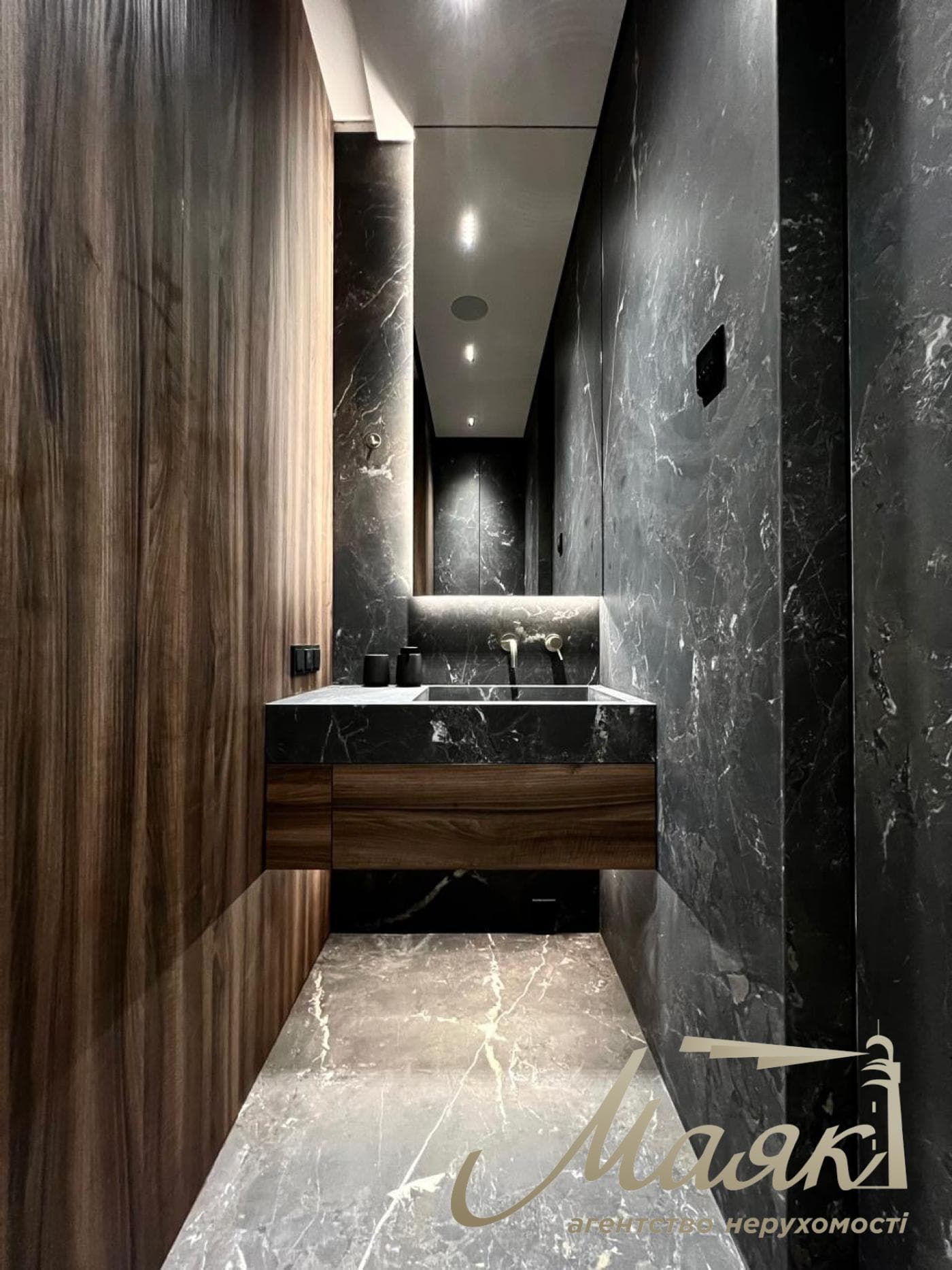 Оренда 3к квартири в ЖК TRIIINITY, 104 м кв, Печерський район