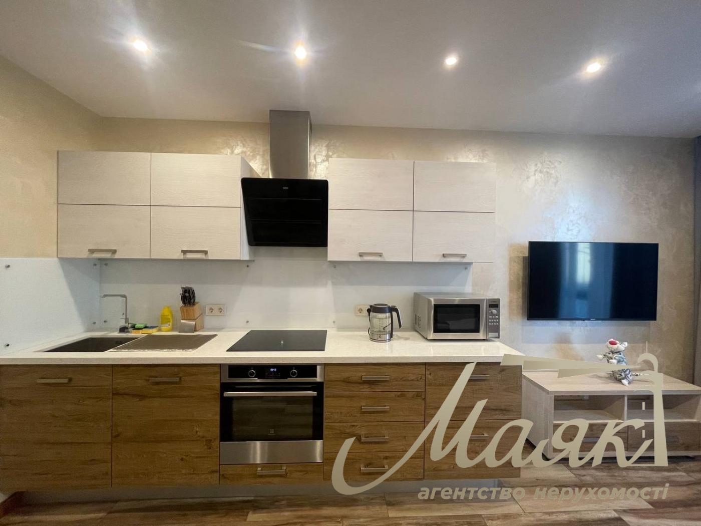 Rent 1 bedroom apartment in Central Park Residential Complex, 7 John McCain Street.