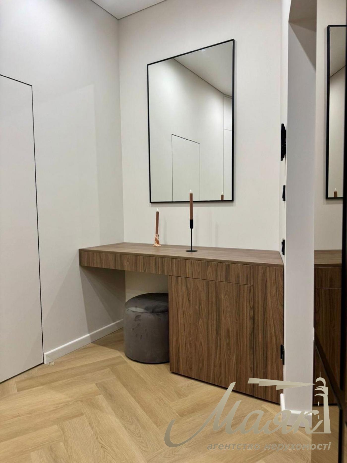 Оренда 3-кімнатної квартири 91м2 у ЖК "Фундуклеївський", Центр Києва, вул. Богдана Хмельницького, 58А.