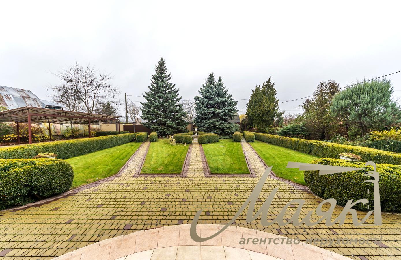 Продажа элитного дома 631м2 в Киеве, Голосеевский р-н, с.Вита-Литовская, пров. Залужный