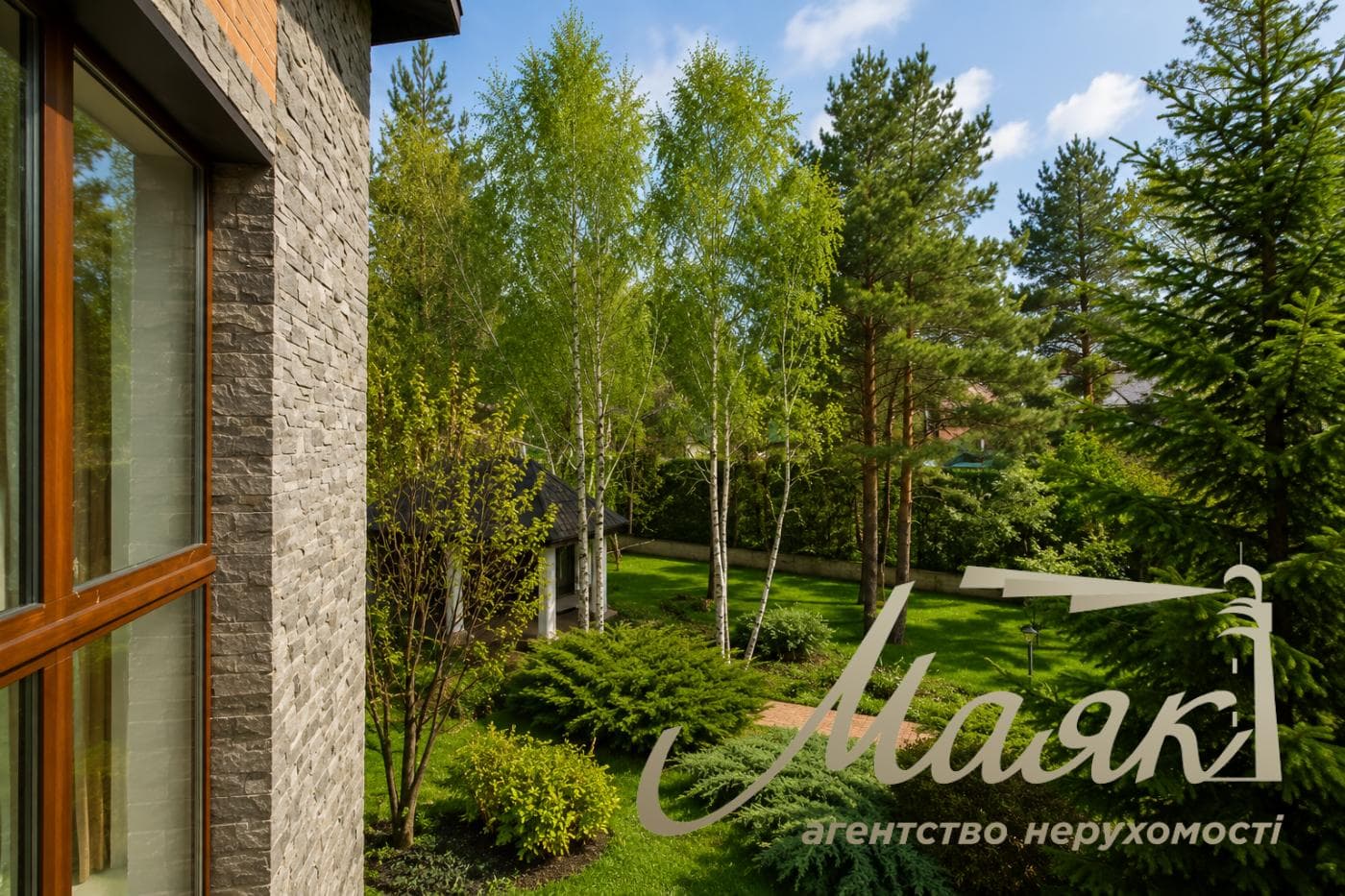 Sale of house 420 m2 in elite KG Solnechnaya Dolina, Romankov