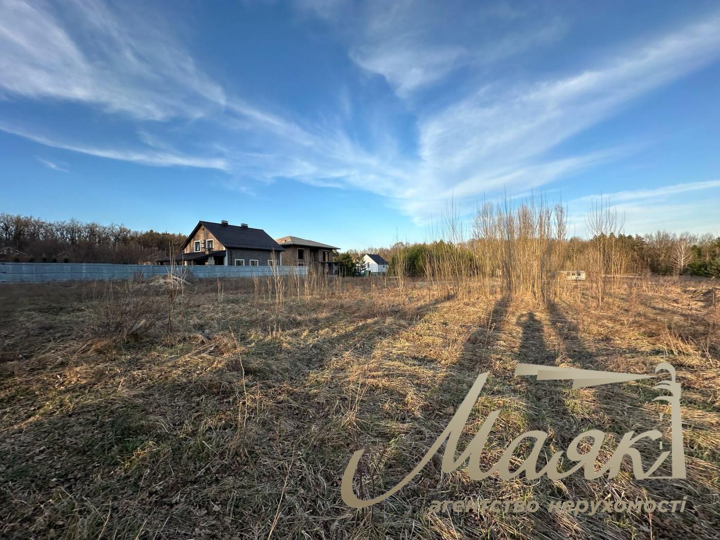Sale of land for individual construction in the town. village of Kruglik.