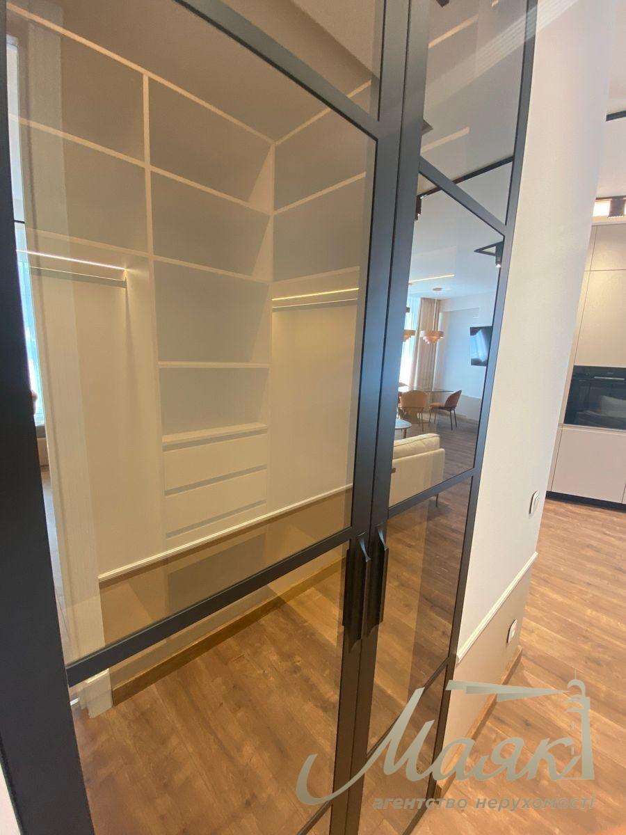 Оренда 4-х кімнтаної квартири в ЖК Busov Hill, Звіринецька.