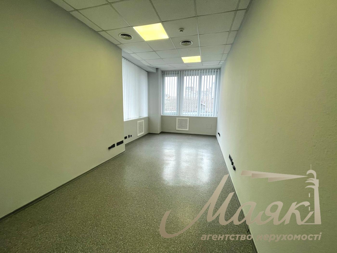 Оренда офісу 620м2 на Печерську вулиця Лєскова 9 біля метро Печерська